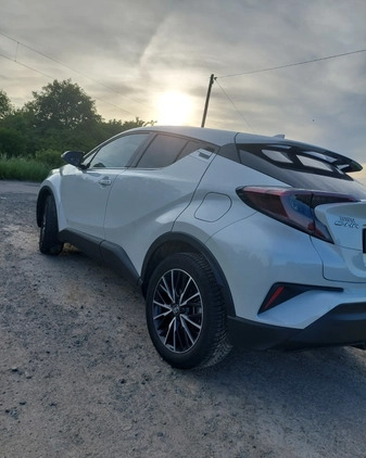 Toyota C-HR cena 83900 przebieg: 44000, rok produkcji 2019 z Zambrów małe 92
